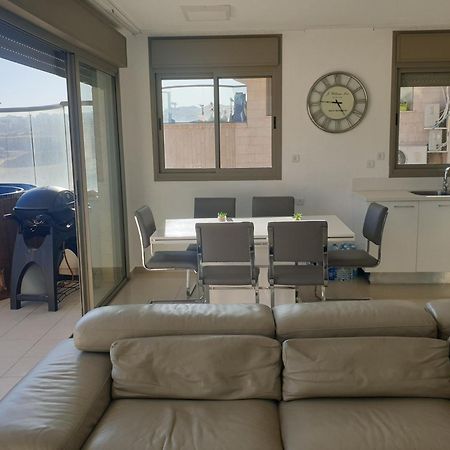 אילת Top-Luxury Exclusive Аpt With Jacuzzi In Front Of The Sea מראה חיצוני תמונה