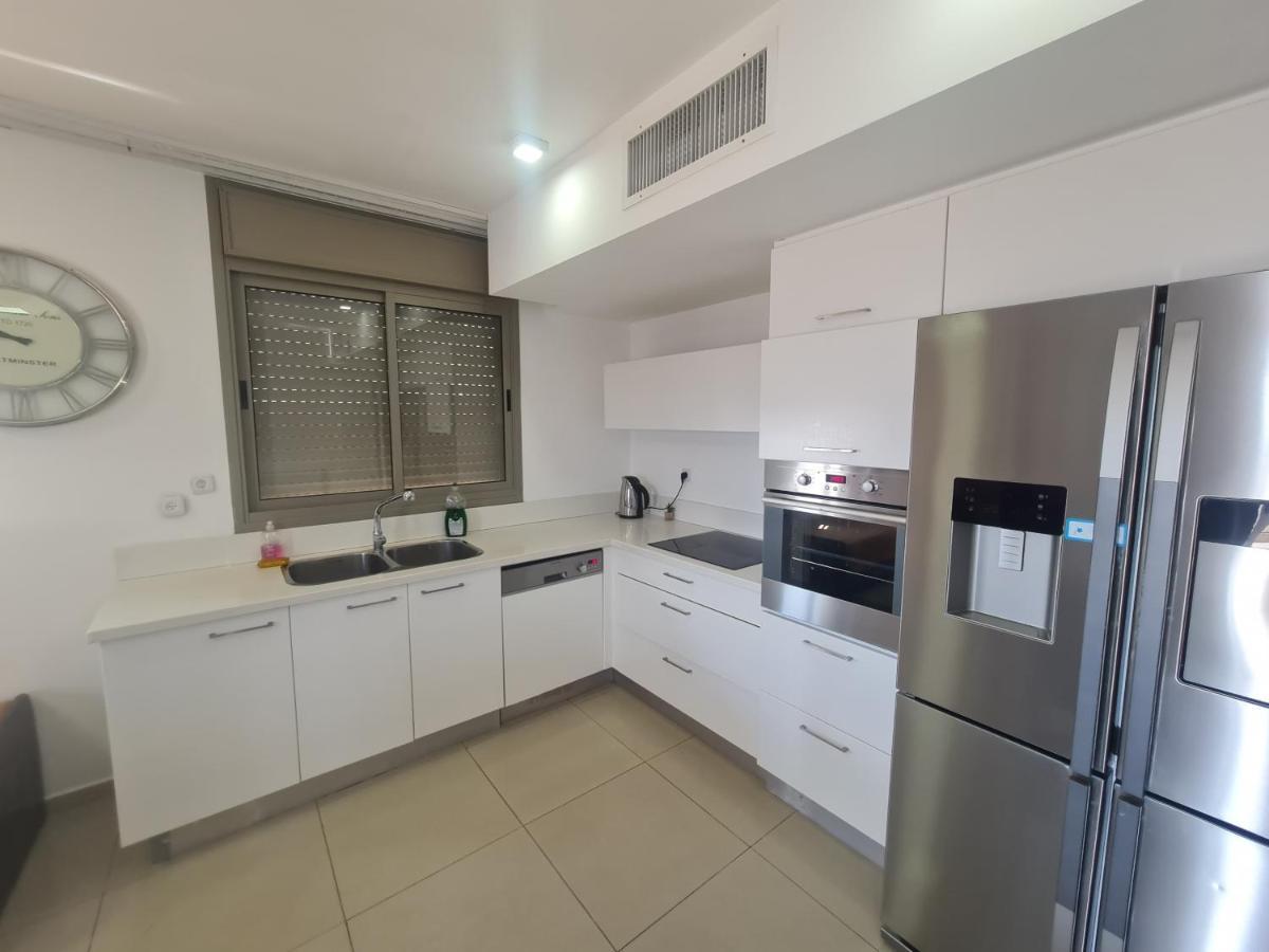 אילת Top-Luxury Exclusive Аpt With Jacuzzi In Front Of The Sea מראה חיצוני תמונה