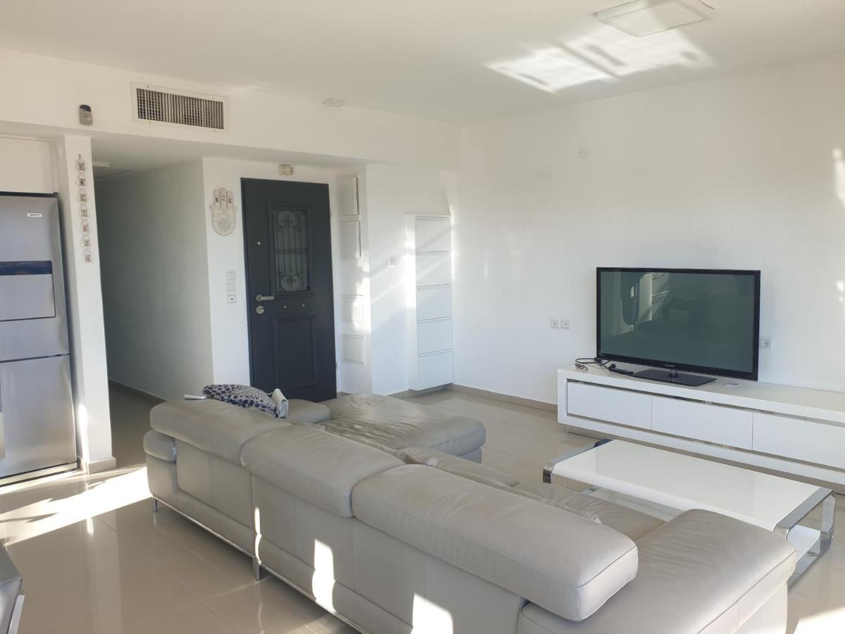 אילת Top-Luxury Exclusive Аpt With Jacuzzi In Front Of The Sea מראה חיצוני תמונה