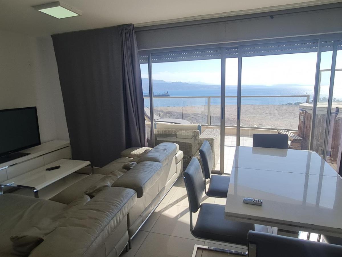 אילת Top-Luxury Exclusive Аpt With Jacuzzi In Front Of The Sea מראה חיצוני תמונה